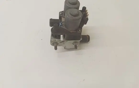 Mercedes-Benz C W202 other engine part 4950000005
