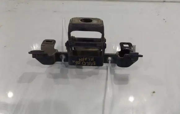 Fiat Stilo Tailgate/trunk/boot hinge