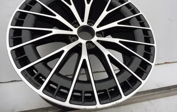 Mercedes-Benz EQE v295 R21 alloy rim A2954013600