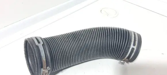 Volkswagen Multivan T4 Turbo air intake inlet pipe/hose 074129627K