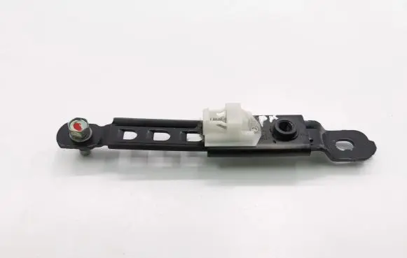 Mitsubishi Outlander Seat belt adjustment rail 63021A