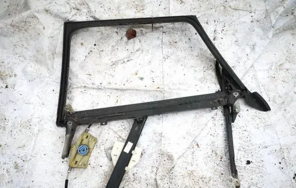 Audi A6 S6 C6 4F Sliding door window regulator with motor
