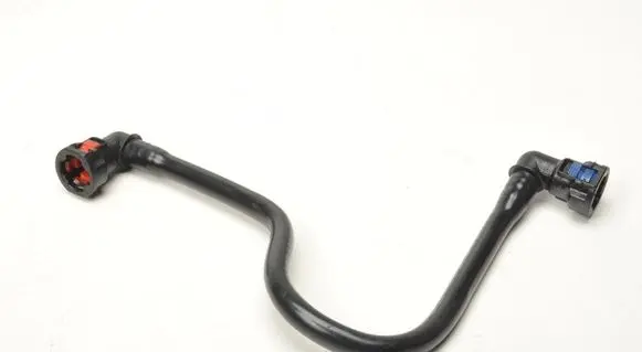 Volvo V60 Gearbox oil cooler pipe/hose 8G917890AC