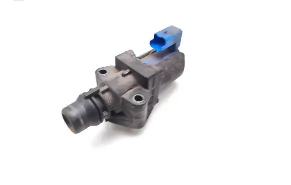 Ford Focus C-MAX Coolant heater control valve BM5G8C605DA