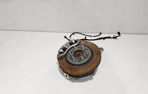 Ford F150 Front wheel hub ML34-3C247-A