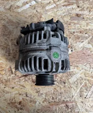 Opel Zafira A Generator/alternator