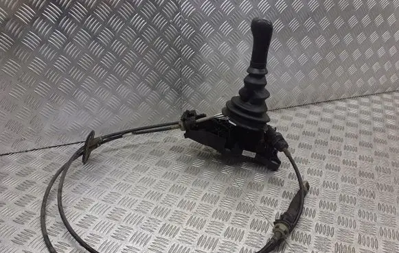 Ford Fusion Gear selector/shifter in gearbox 2S6R7C453ME