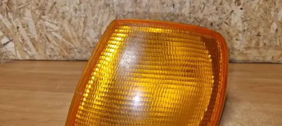 Front indicator light