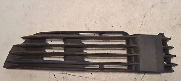 Volkswagen PASSAT B5.5 Front bumper lower grill 3B0853665H