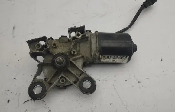 Chevrolet Captiva Wiper motor 20829044