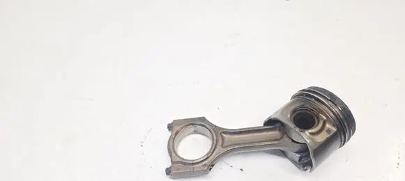 BMW 4 F32 F33 Piston with connecting rod