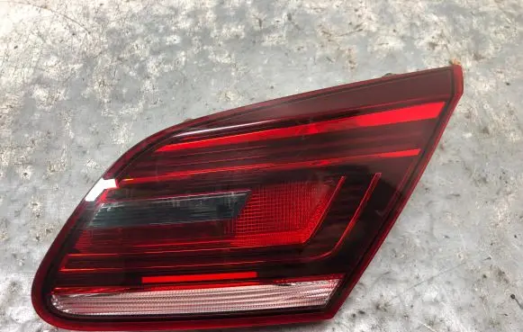 Volkswagen PASSAT CC Tailgate rear/tail lights 3C8945308P