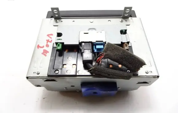 Volvo V70 Screen/display/small screen 312104281 76150113 3AF351C