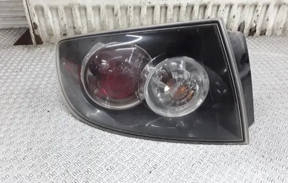 Mazda 3 I Rear/tail lights