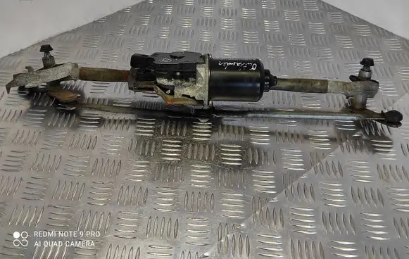 Mitsubishi Outlander Front wiper linkage and motor 1592007160
