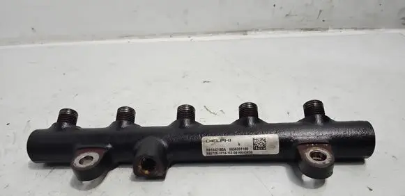 Citroen C5 Fuel main line pipe 9656391180