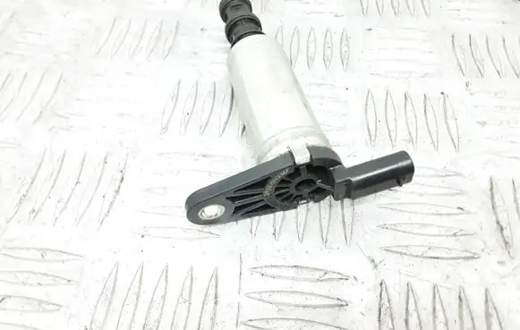 Chrysler Pacifica Turbo solenoid valve 05047897AC