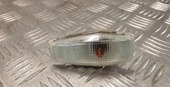 KIA Sportage Front fender indicator light