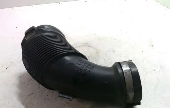 Audi A4 S4 B8 8K Air intake hose/pipe 04L129661