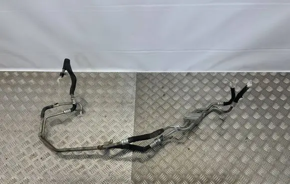 Ford Fusion II Gearbox oil cooler pipe/hose HG9P7H420BD