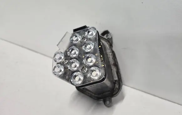 BMW 5 F10 F11 Front indicator light 17173901
