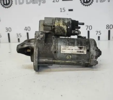 Ford Kuga II Starter motor AV6N11000GE