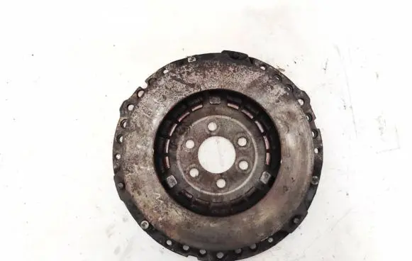 Volkswagen Golf IV Pressure plate 