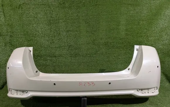 Toyota Auris E180 Rear bumper 