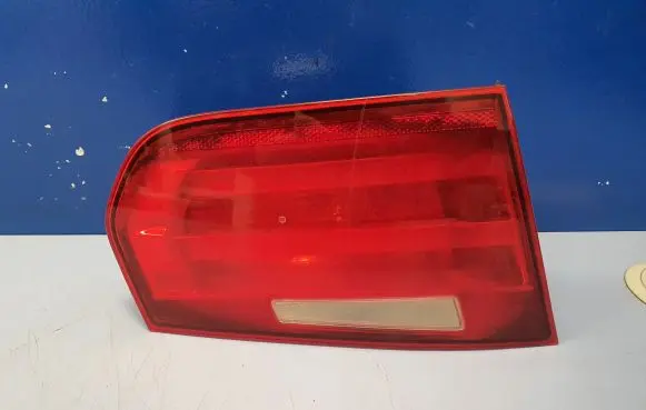 BMW 3 F30 F35 F31 Tailgate light lenses 63217259915 7259915
