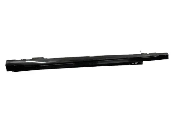 Mercedes-Benz C W205 Sill A2056902540
