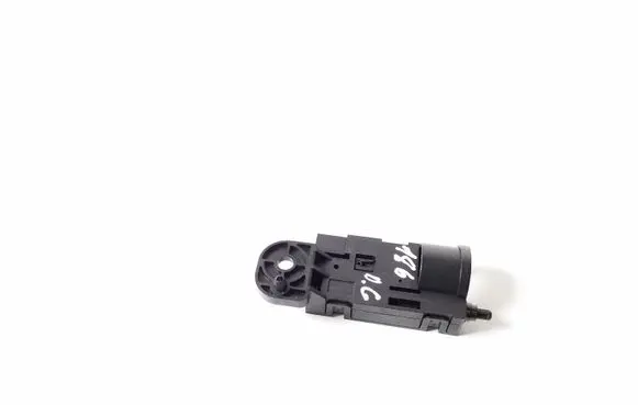 Mercedes-Benz E W212 Interior temperature sensor A2128206610