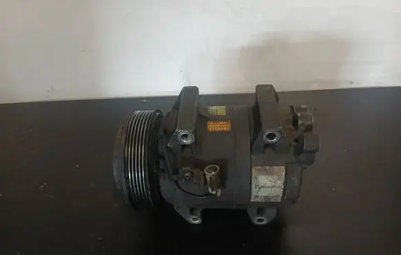 Volvo S60 Air conditioning (A/C) compressor (pump) 8708581