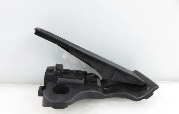 Skoda Octavia Mk2 (1Z) Accelerator throttle pedal 6PV01103905 1K1721503AS