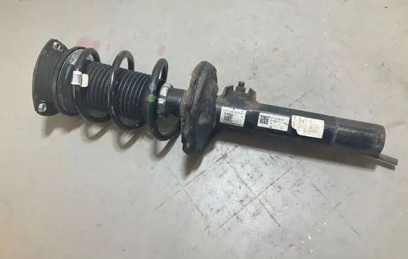 Volkswagen Golf VII Front shock absorber/damper 5Q0413023FJ