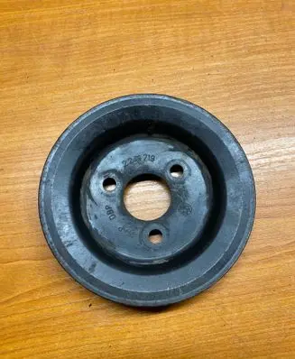 BMW 3 E36 Power steering pump pulley 2246719
