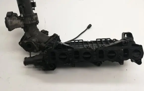 BMW 1 F20 F21 Intake manifold 850641002