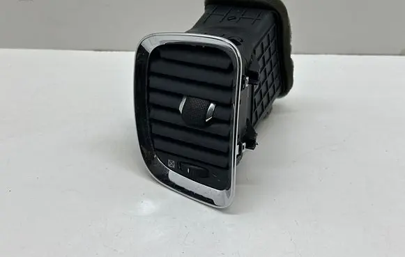 Dodge Durango III Dashboard side air vent grill/cover trim VP00006043 608099