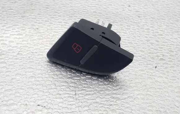 Audi A4 S4 B8 8K Central locking switch button 8K0962108