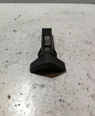 Volvo S60 Hazard light switch 9441045