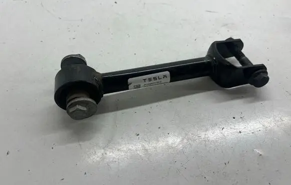 Tesla Model 3 Rear upper control arm/wishbone 104443100G