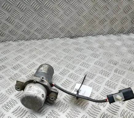 BMW 3 F30 F35 F31 Vacuum pump 6851289