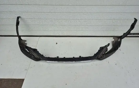 KIA Xceed Front bumper lip 86512J7PA0