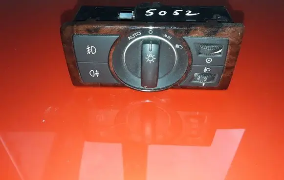 Opel Antara Light switch 20988688 A18W 20988688101202