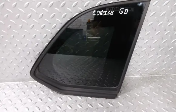 Toyota Corolla Cross Rear side window 6271016410