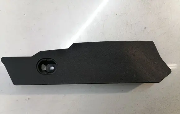 Other center console (tunnel) element