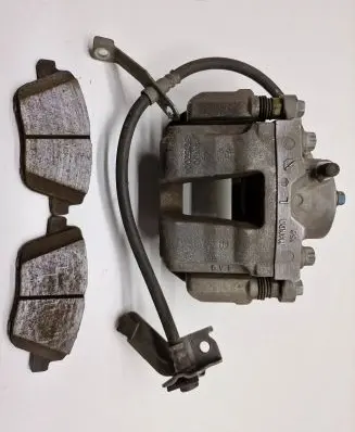 KIA Optima Front brake caliper B0152004
