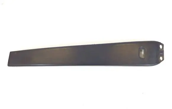 Audi V8 Front door trim (molding)