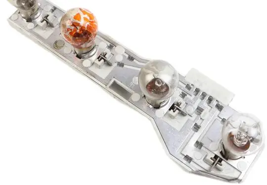 Skoda Fabia Mk1 (6Y) Tail light bulb cover holder 6Y9945257