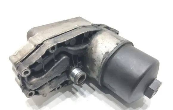 Jaguar XJ X351 Oil filter mounting bracket 9X2Q-6B624-BB