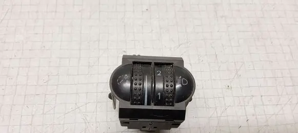 Volkswagen PASSAT B5.5 Headlight level height control switch 3B0941333C